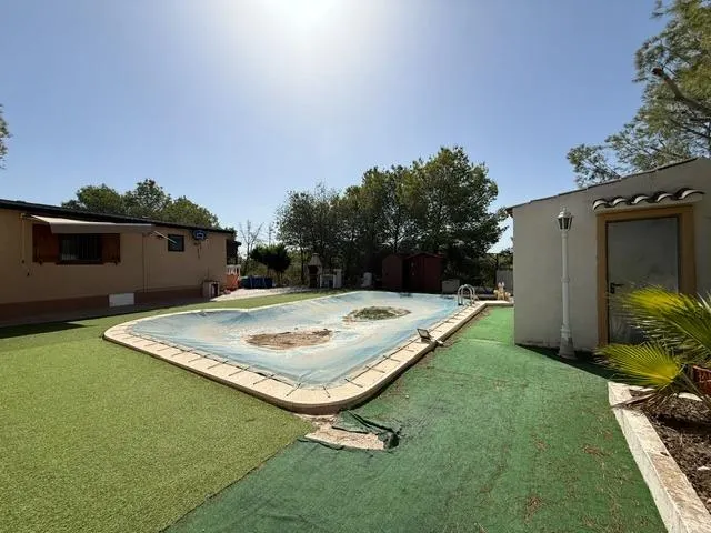 CHALET EN VENTA EN EL ESPARRAGAL — 25