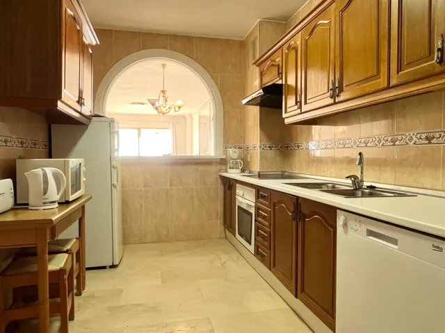 APARTAMENTO VACACIONAL, PRIMERA LÍNEA DE PLAYA VFT/MA/59241 / NRUA: ESFCTU0000290390001575010000000000000000VUT/MA/592416 — 15