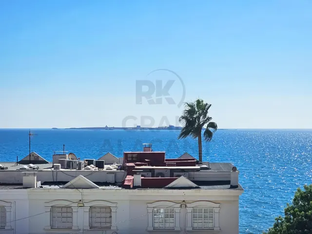 Bungalow con terraza de 25 m2 y vistas a Tabarca a 200 m del mar — 18