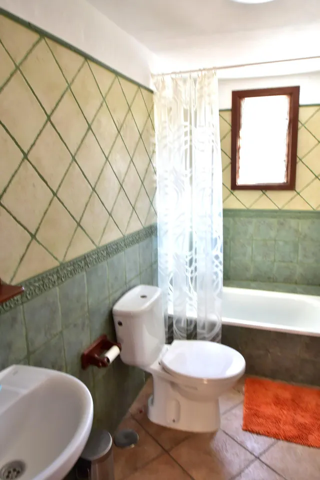 PRECIOSA CASA CANARIA EN BUENAVISTA DEL NORTE — 50