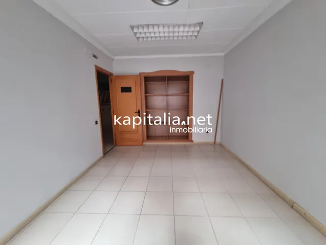 Local a la venta en Ontinyent — 3