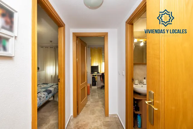 Piso de dos dormitorios en Sanders, en urbanización privada con piscina, pistas de padel, plaza de garaje y trastero — 17