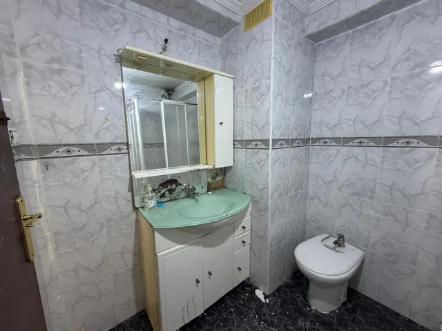OPORTUNIDAD! PISO MUY LUMINOSO — 20