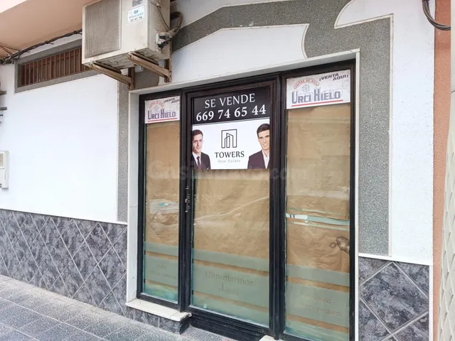 Local comercial 80m² en venta - Los angeles