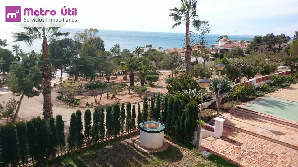 VILLA CON ENCANTO SANTA POLA DEL ESTE