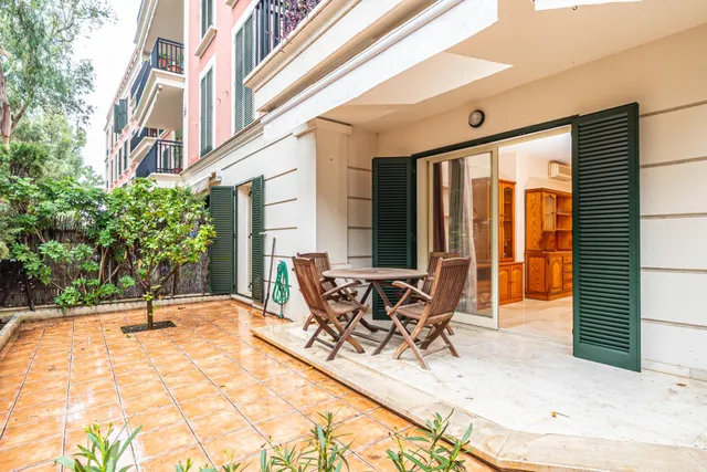 Planta baja de 3 habitaciones, con terrazas, parking y trastero en Ciudad Jardín — 3