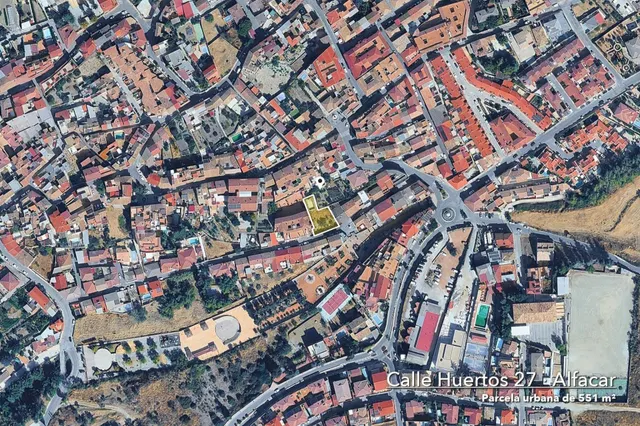 Parcela de 551m2 en Alfacar para vivienda unifamiliar o plurifamiliar — 26