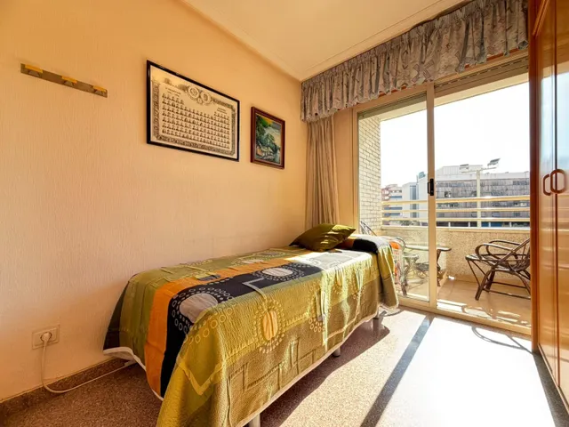Vivienda con vistas a Plaza América, 3 dormitorios y garaje incluido — 20
