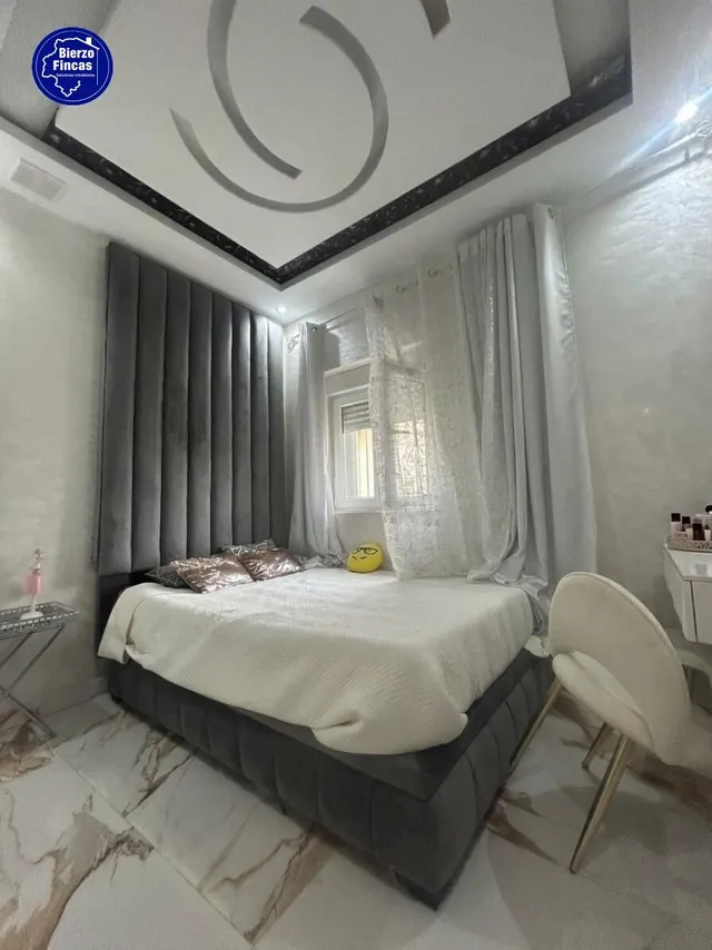 **se vende casa en Oviedo** — 15