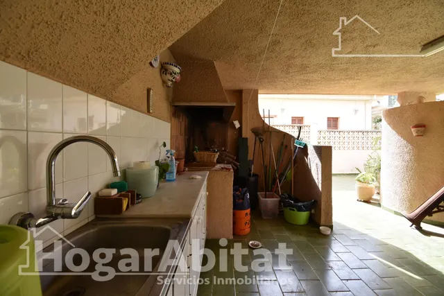 CHALET CON TERRAZA, GARAJE Y BARBACOA EN LA PLAYA DE GANDÍA — 25