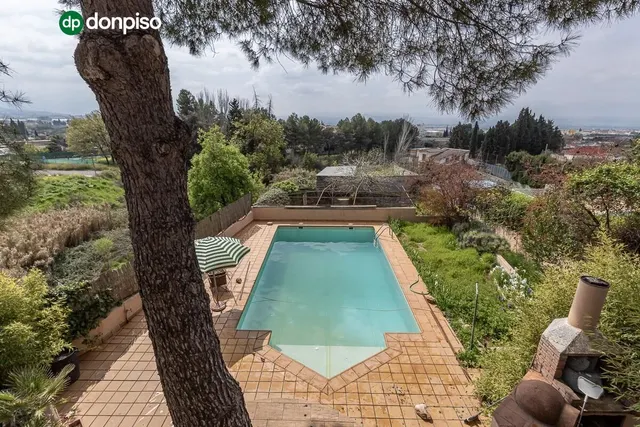Espectacular casa independiente con piscina y grandes vistas en Monteluz (Peligros) — 22