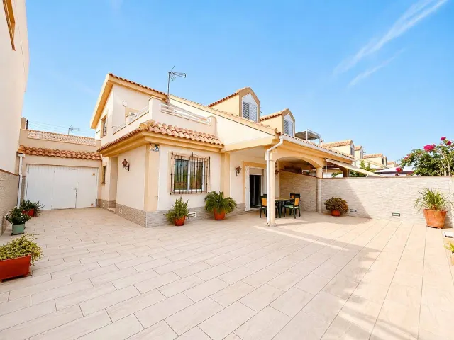 Casa 3 habitaciones 132m² en venta - Torre de la Horadada — 38