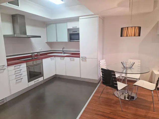 Piso de un dormitorio, amueblado, con plaza de garaje en la Ciudad de las Artes y las  Ciencias — 11