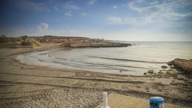 Magnifico bungalow de planta baja con piscina comunitaria y zonas verdes — 34