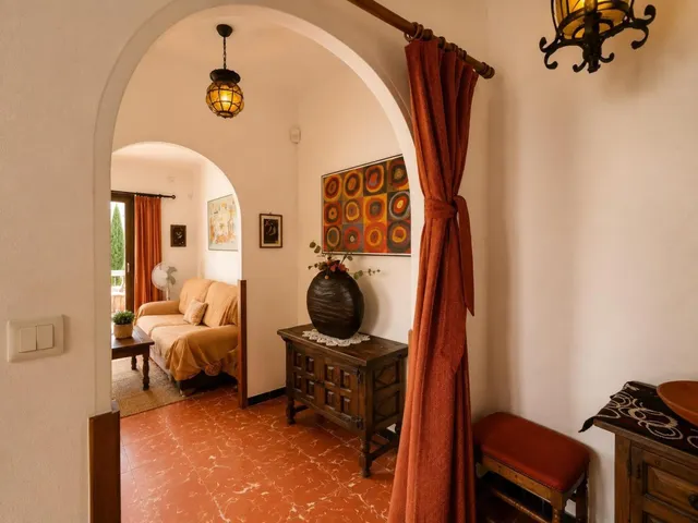 CASA CON TERRENO Y HUTG — 27