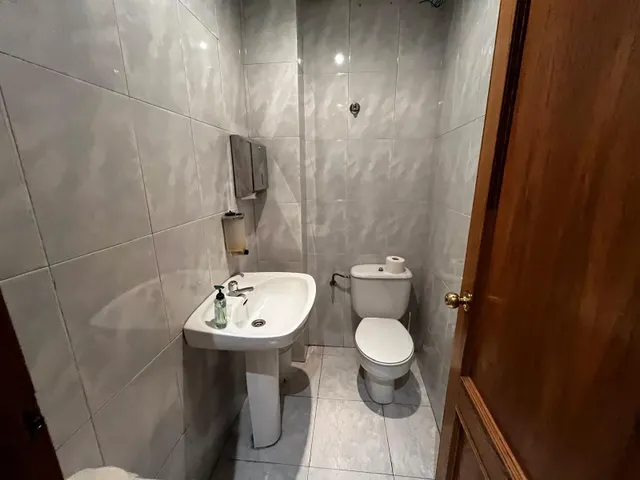 !!!!SE ALQUILA AMPLIA Y MUY BIEN UBICADA OFICINA¡¡¡¡ — 14