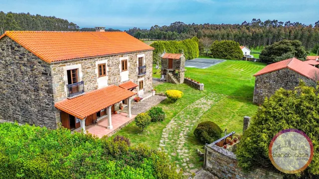 REFUGIO de LUJO con PISTA DE TENIS + FINCA CERRADA +HORREO a - foto 2