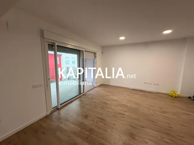 Alquiler de piso de obra nueva a estrenar, libre de gastos de comunidad con garaje y trastero zona corts valencianes — 29