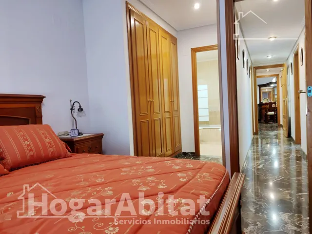 EN RESIDENCIAL CON PISCINA, GARAJE Y TERRAZA EN CAMPANAR — 8