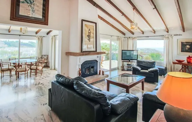 Chalet 3 habitaciones 336m² en venta - Centro — 7