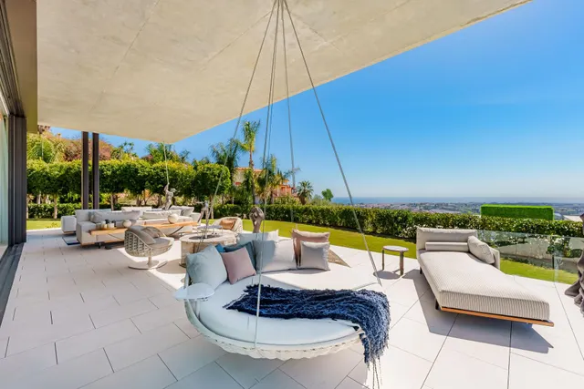VILLA DE LUJO EN URBANIZACIÓN LA QUINTA, BENAHAVIS — 6
