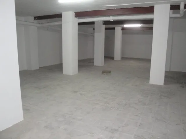 LOCAL COMERCIAL EN CALLE BLAS VALERO — 9