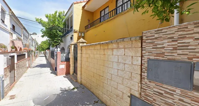 Venta casa en Dos Hermanas (Sevilla)