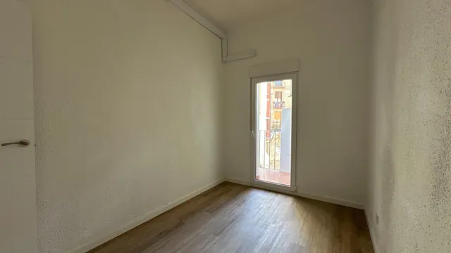 Piso reformado, 8% de alta rentabilidad. 3hab con terraza — 10