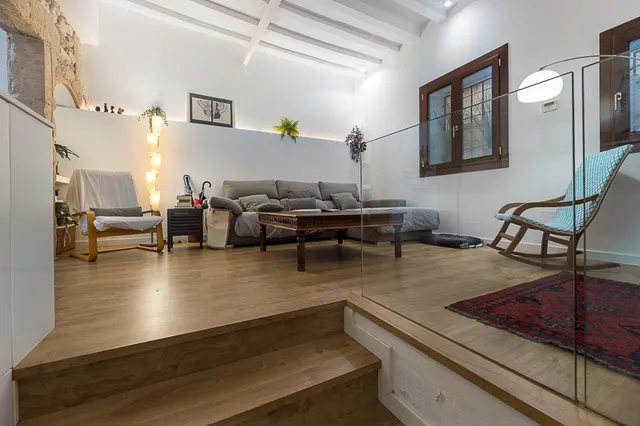 Exquisito Piso a la venta en el Corazón del Antiguo Palma de Mallorca — 2