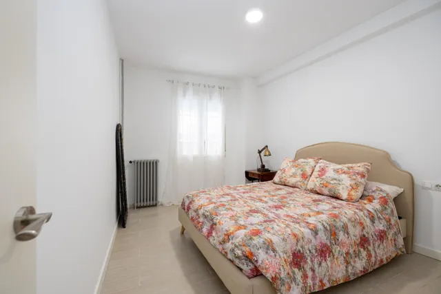ESPECTACULAR PISO DE 4 DORMITORIOS EN PEDRO ANTONIO DE ALARCÓN 9 — 24