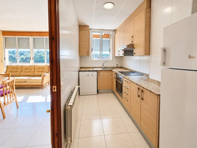 Piso de 3 habitaciones en Valls de Torroella, Sant Mateu de  - foto 3