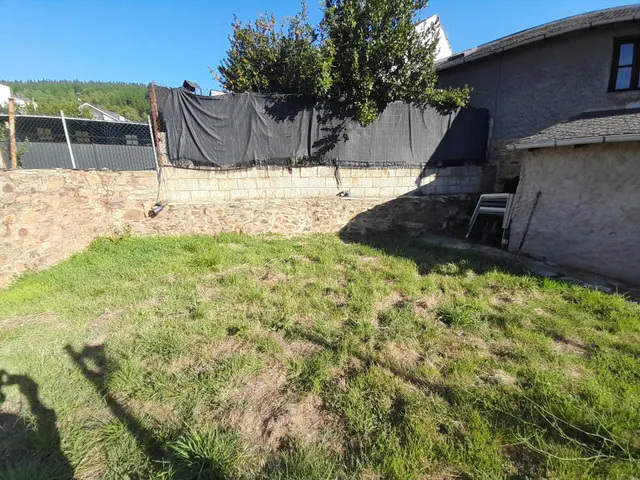 CASA ESTILO RUSTICO CON JARDIN EN CANEDO. EL BIERZO — 19