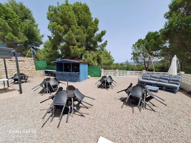 Local comercial 9 habitaciones 694m² en venta - Comunidad valenciana — 38