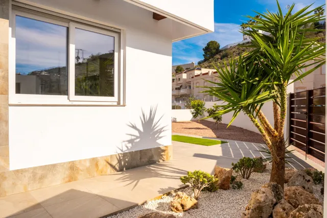 Villa de 5 dormitorios a la venta con estupendas vistas al campo de Golf "La Marquesa" — 17