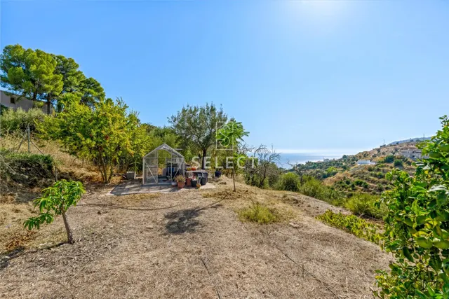 GRAN FINCA CON VISTAS AL MAR , LA HERRADURA — 46