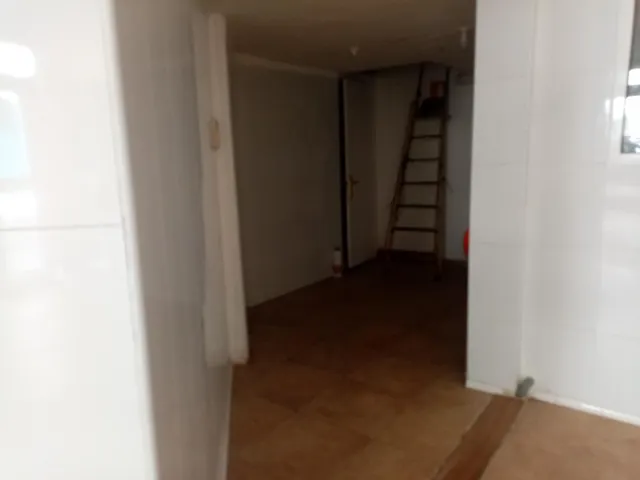 LOCAL COMERCIAL EN EL CORAZÓN DE ESTEPONA — A 100 M DE LA PLAZA CENTRAL — 10