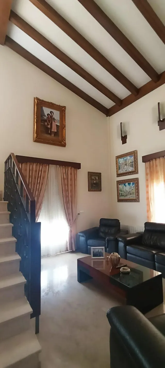 Chalet independiente en venta en Sanlúcar la Mayor — 30