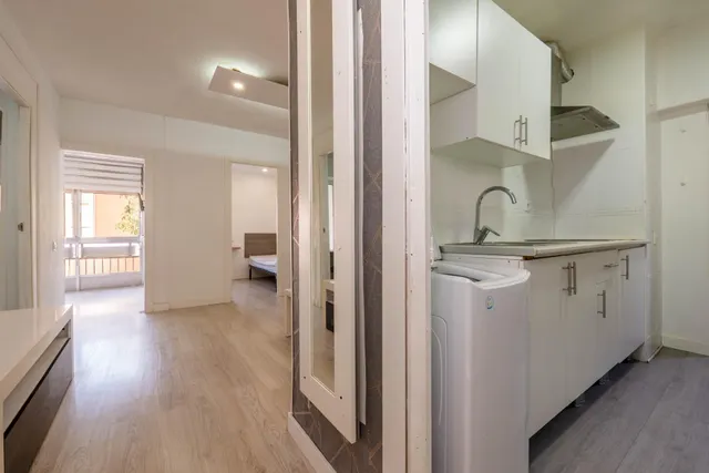 Piso de 5 dormitorios ideal para INVERSORES junto a edificio Junta Andalucía de Almanjáyar — 10