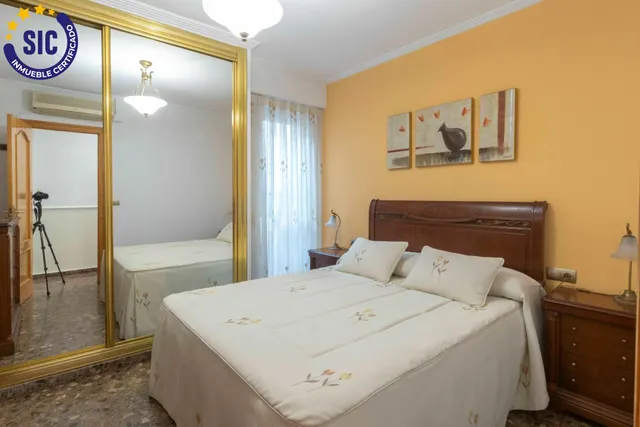 Se vende amplio piso en zona céntrica de Torrent — 20