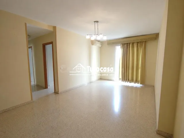 VIVIENDA CON PISCINA, GARAJE Y TRASTERO EN URBANIZACIÓN PRIV - foto 3