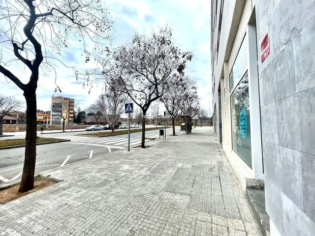 Local Comercial zona Parada Nueva de Manresa - foto 3
