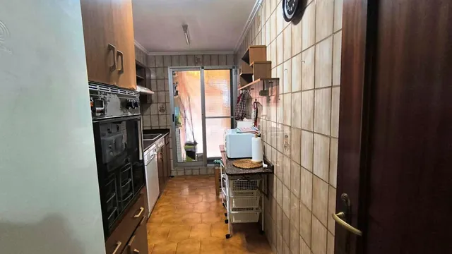 PRIMER PISO TOTALMENTE EXTERIOR EN FINCA CON CONSERJE Y ENORME TERRAZA ESQUINERA — 12