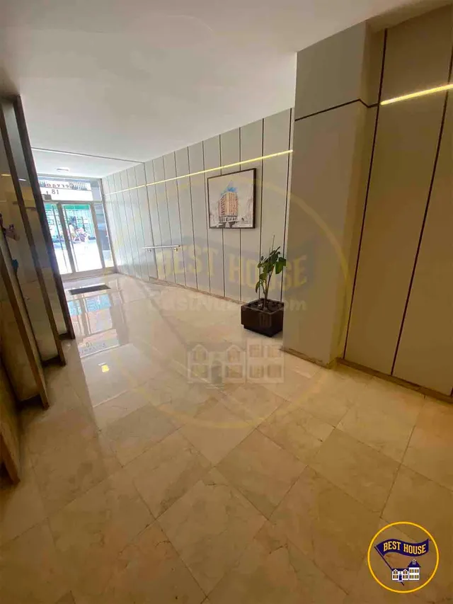 PISO EN VENTA EN PLENO CENTRO DE CUENCA - foto 2