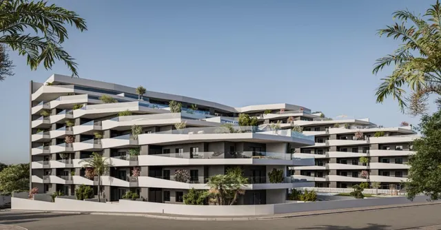 Apartamentos de obra nueva con piscina en San Miguel de Salinas — 6