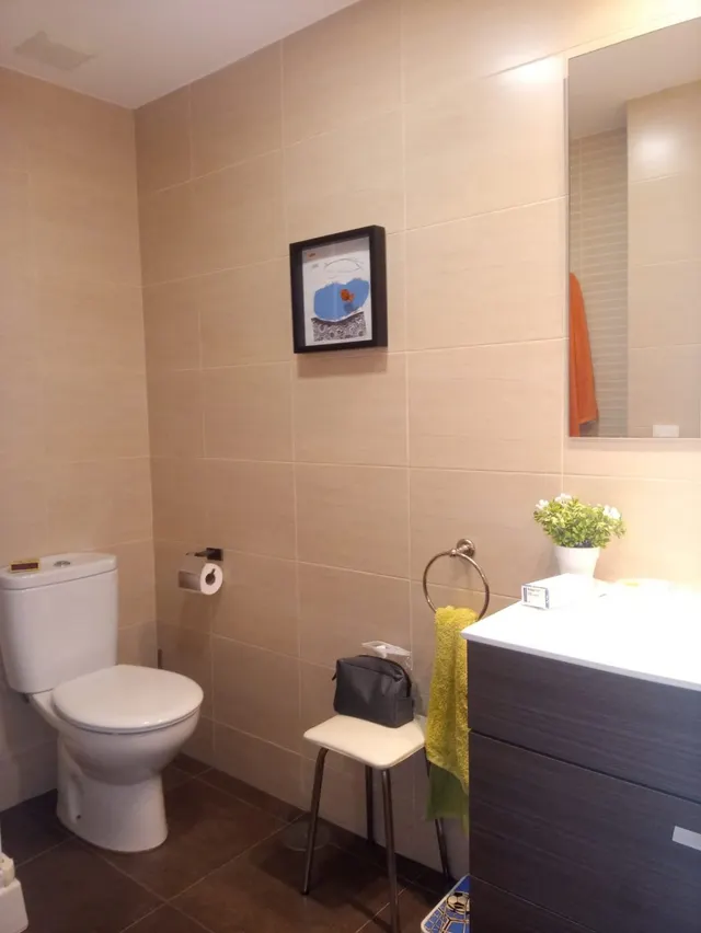 Alquiler de temporada /Uso distinto de Vivienda - 2 Dormitorios - Avenida — 16