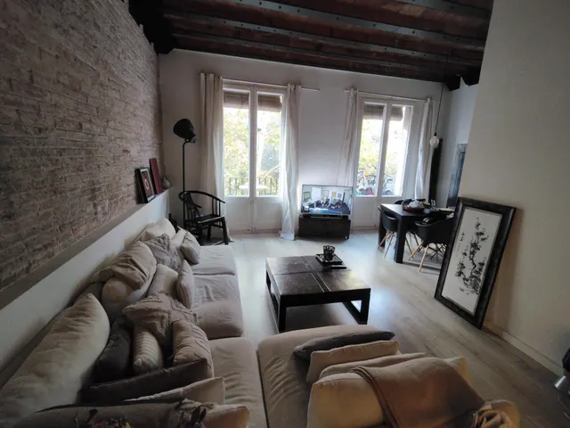 Espectacular piso de cuatro habitaciones - eixample -Barcelona — 3