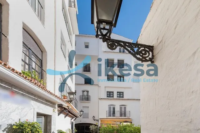 Venta de Vivienda en Marbella, Málaga. — 4
