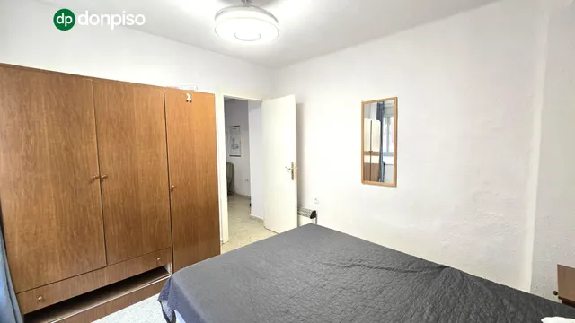 Piso de alquiler temporal para estudiantes en pleno centro junto a Zara. — 22