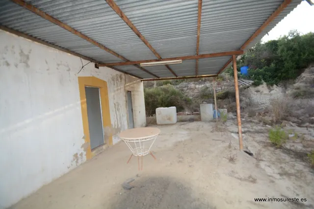 Terreno rústico de secano en la pedanía de Torremendo, Orihuela. 17.000 m2. de superficie. — 7