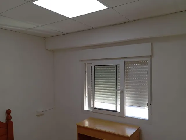 Venta restaurante con licencia de restaurante para entrar ya, y con vivienda en parte superior. — 21